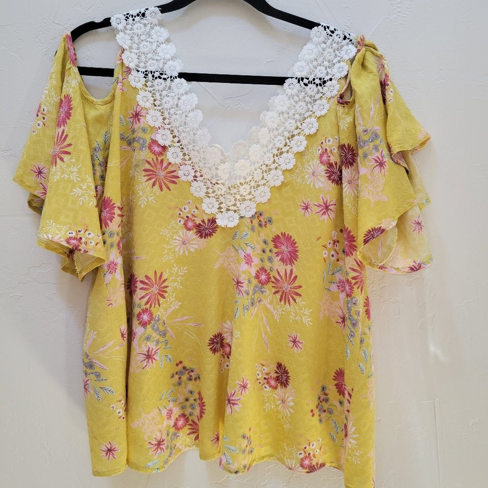Hummingbird cold shoulder split sleeve top